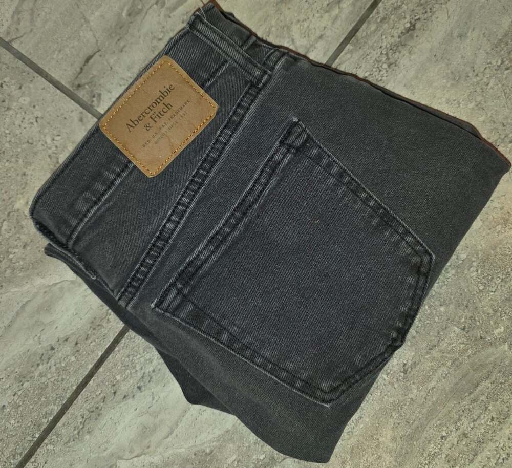 Abercrombie & Fitch Athletic Slim Black Jeans 28W x 32L